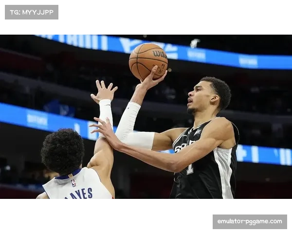 文班亚马单月第六次三双，率马刺三月取得十胜三负